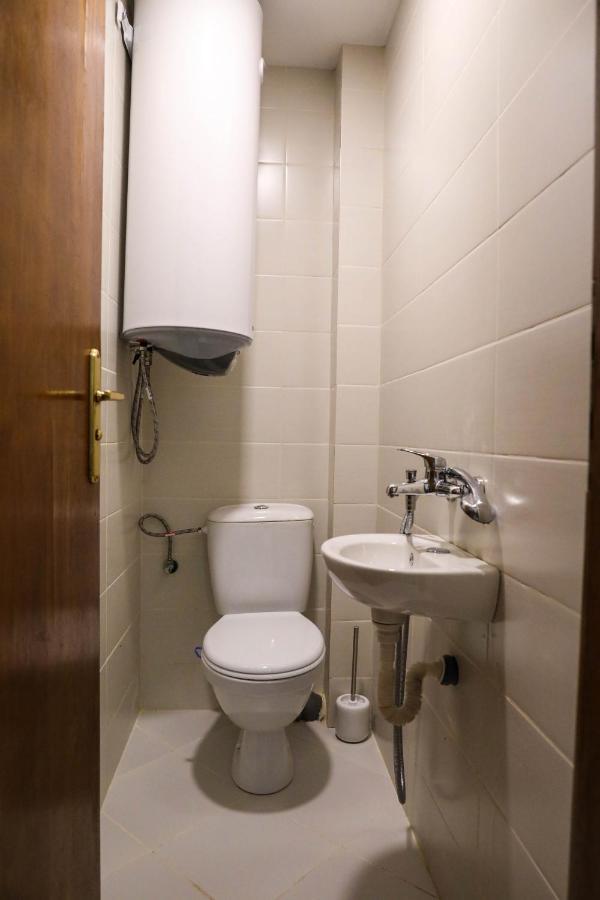 Krichim Apartments,Three-Bedroom, Large Apartment, Top Center Sofia Esterno foto